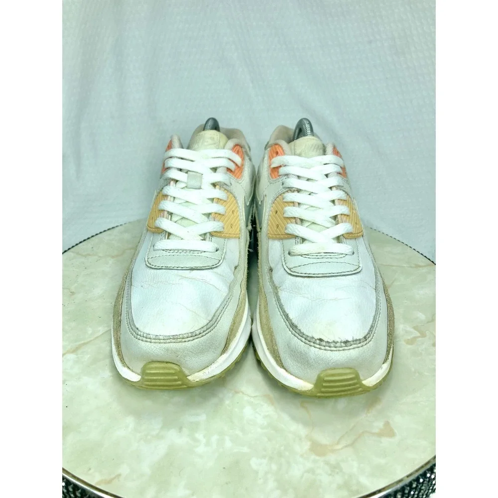 Nike Air Max 90 Low Top Shoes Women 8 White Tan Coral Streetwear Sporty Sneakers